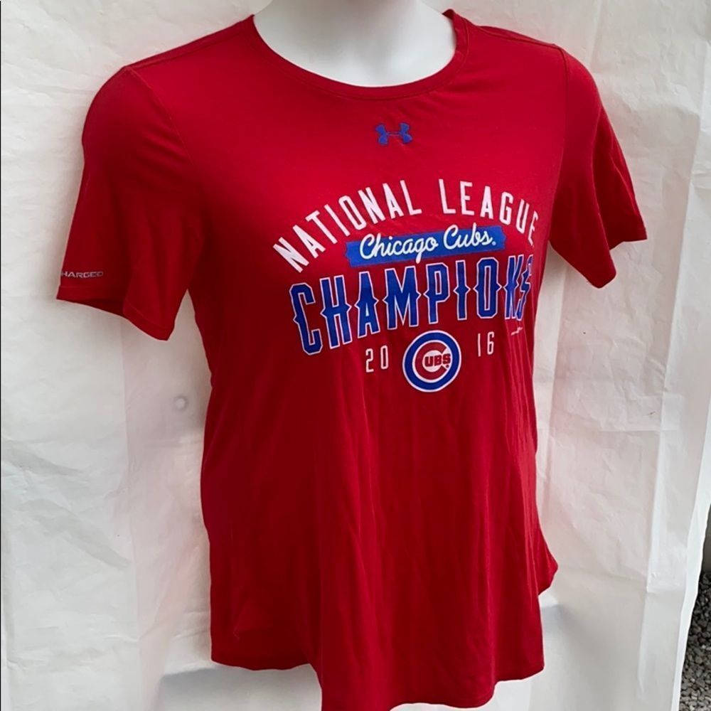 New Under Armour Chicago Cubs champion Tee size M